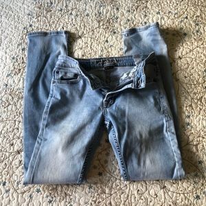 American Eagle slim straight active flex 28/32